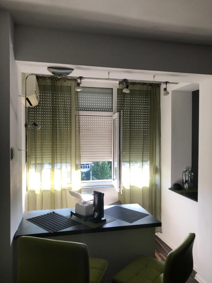 Open Space Mini Craiovei بيتستِ المظهر الخارجي الصورة